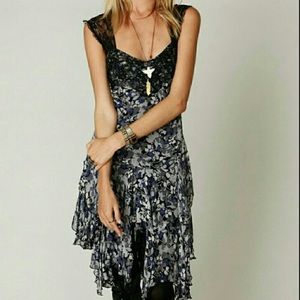 Free People ONE Fall Carnival dress - RARE 💥